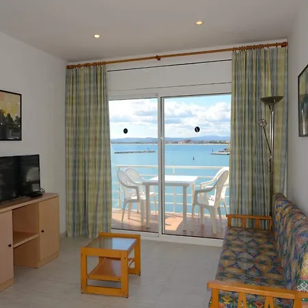 Beachfront In Spain With Pool 公寓 埃斯塔蒂特